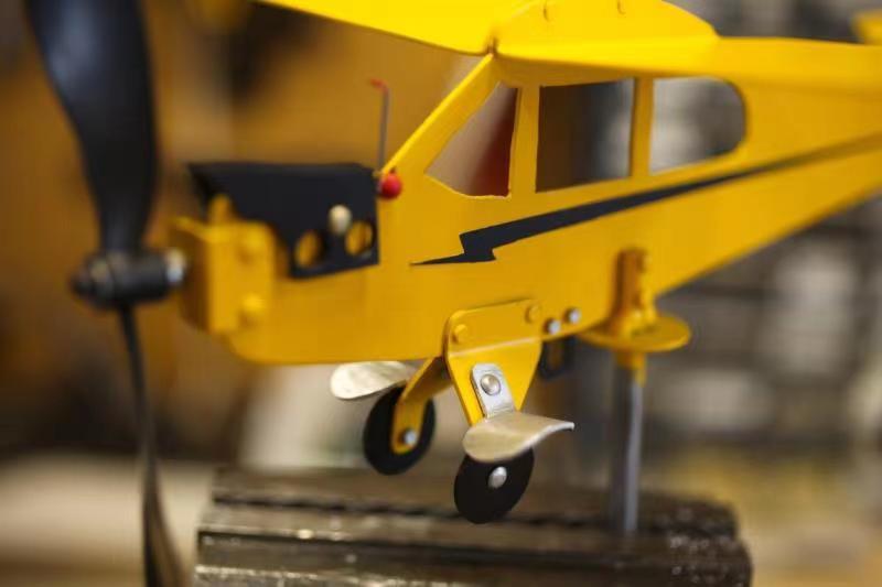 Dekoration: Flugzeug als Wetterfahne