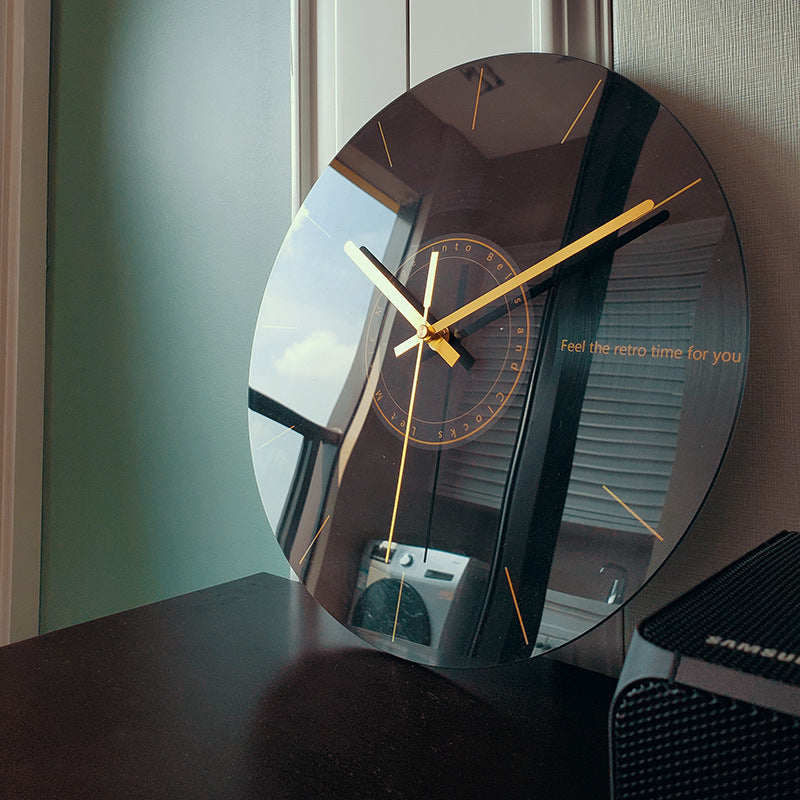 Edle Wanduhr "Silent Glass" in verschiedenen Designs