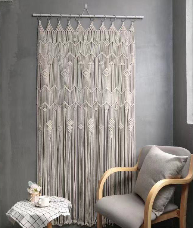 Handgewebter Türvorhang oder Fenstervorhang in beige