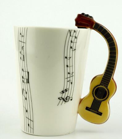 Neuheit: Tasse "Musikinstrument" Keramik