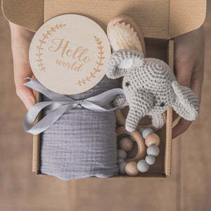Holz- Spielzeug & Pflege fürs Baby, Neugeborene