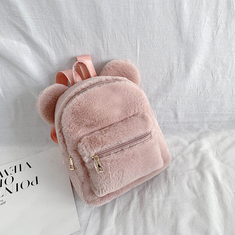 Kleiner Damenrucksack aus weichem Cordstoff im Plüsch-Stil, mit Sandwich-Außentasche und Doppelträgern – ideal für Herbst und Winter