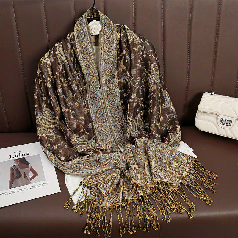 Warmer Ethno- Schal im Kaschmirlook