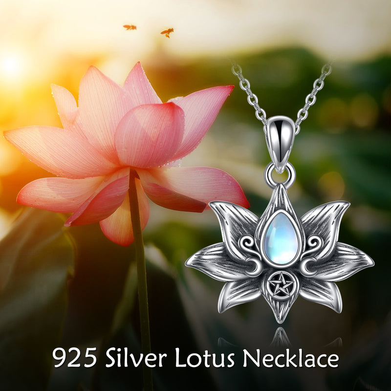 Mondstein Kette Lotus aus 925er Silber – spirituell & stilvoll für Frauen